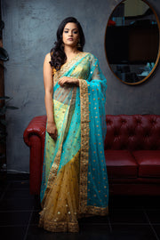Pre-pleated two-toned warp around sari comes with hooks for easy wear. Can accommodate up to 5 bridesmaids.